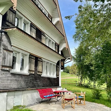 Holiday home Berghuesli Heiterswil